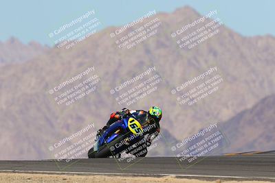 media/Oct-30-2022-CVMA (Sun) [[fb421c3cec]]/Race 11 Amateur Supersport Open/